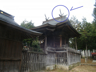 神社の千木